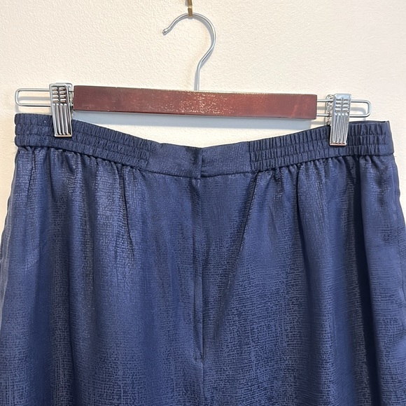Vintage 100% silk pencil skirt in dark blue - Picture 5 of 7